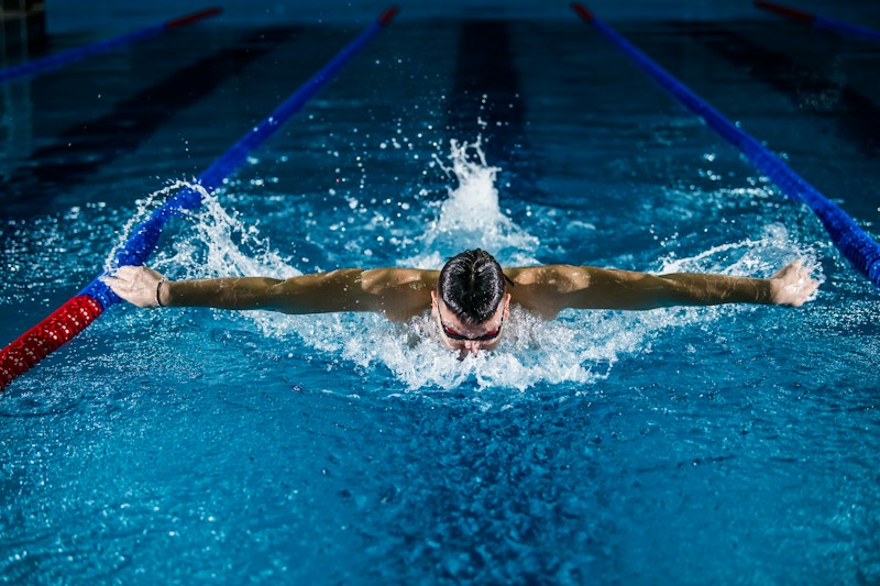 Pool training setting illustration